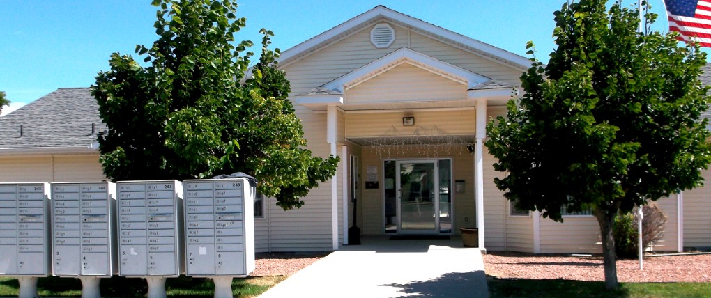 Courtyards at Sheridan